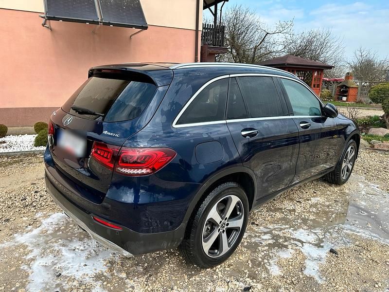 Gebraucht Mercedes GLC300 258 PS (189 kW) 2021 Blau SUV