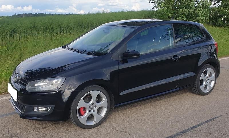 Schwarz Gebraucht 2011 VW Polo Highline Kleinwagen | 5.300 € (Fairer Preis) - Bild 1/4