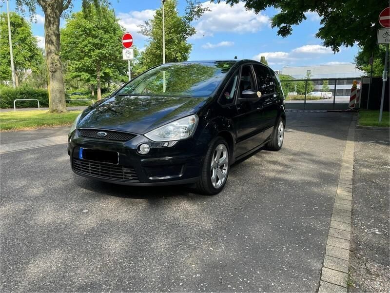 Schwarz Gebraucht 2009 Ford S-MAX S Van / Kleinbus | 4.550 € (Fairer Preis) - Bild 1/4