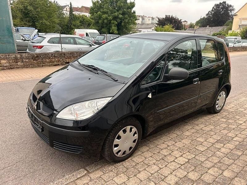 Schwarz Gebraucht 2005 Mitsubishi Colt Inform Limousine | 1.150 € (Guter Preis) - Bild 1/4