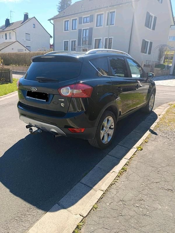 Second-hand Ford Kuga 140 CP (102 kW) 2009 Negru SUV