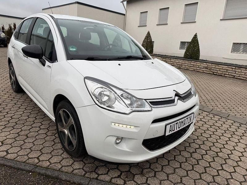 Weiß Gebraucht 2016 Citroën C3 SELECTION Limousine | 7.600 € (Fairer Preis) - Bild 1/4