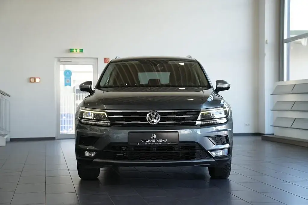 Gebraucht VW Tiguan Allspace 150 PS (110 kW) 2018 Grau SUV