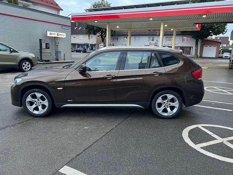 Usata BMW X1 150 CV (110 kW) 2012 Marrone SUV