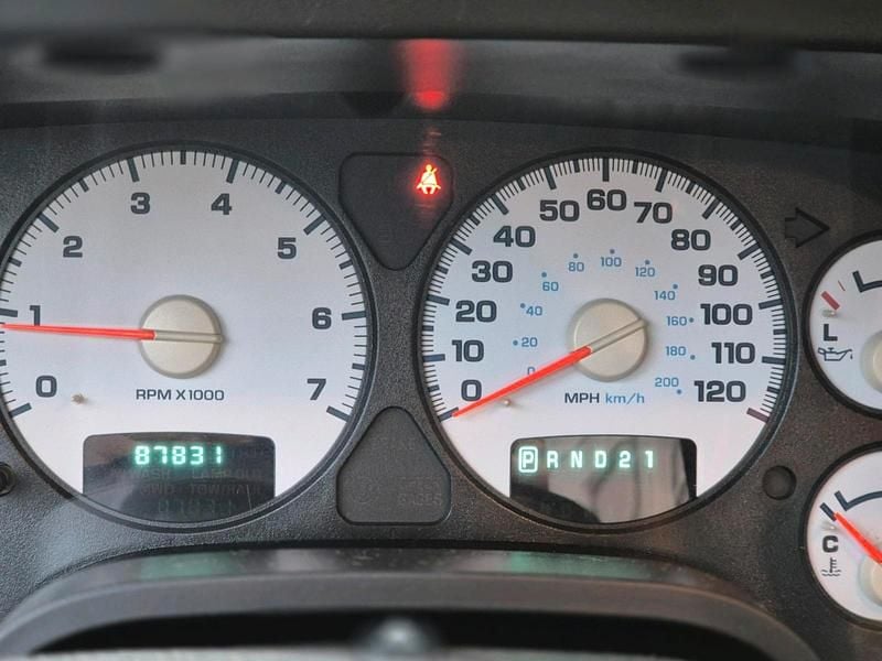 Silber Gebraucht 2005 Dodge Ram Abholung | 14.500 € (Fairer Preis) - Bild 1/4