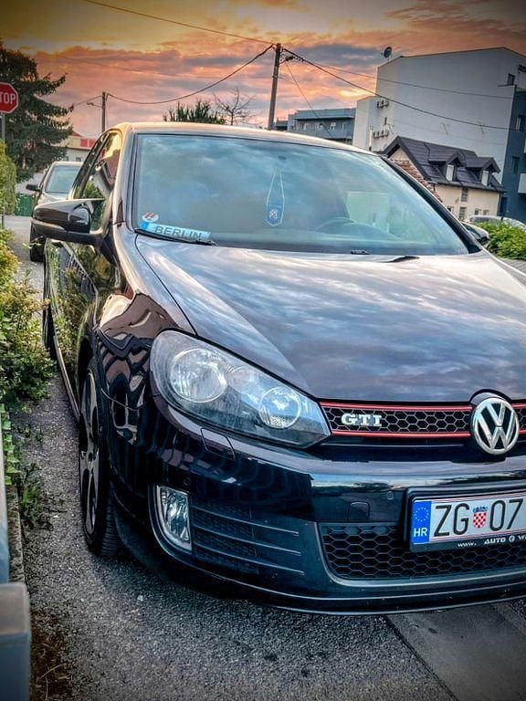 Gebraucht VW Golf VI GTI 211 PS (155 kW) 2011 Schwarz Kleinwagen