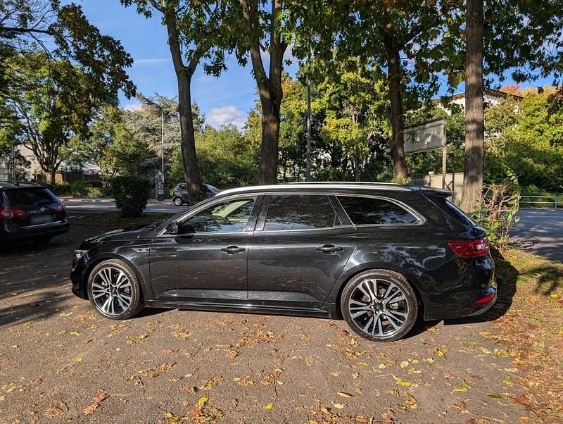 Gebraucht Renault Talisman Initiale Paris 160 PS (117 kW) 2017 Kombi