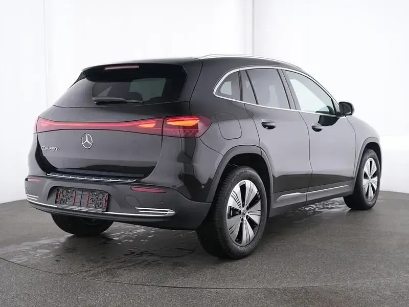 Gebraucht Mercedes EQA250+ Advanced 140 kW (191 PS) 2025 Schwarz SUV