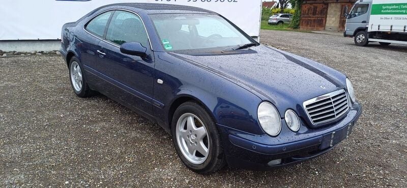 Gebraucht Mercedes CLK320 Elegance 218 PS (160 kW) 1998 Blau Coupé