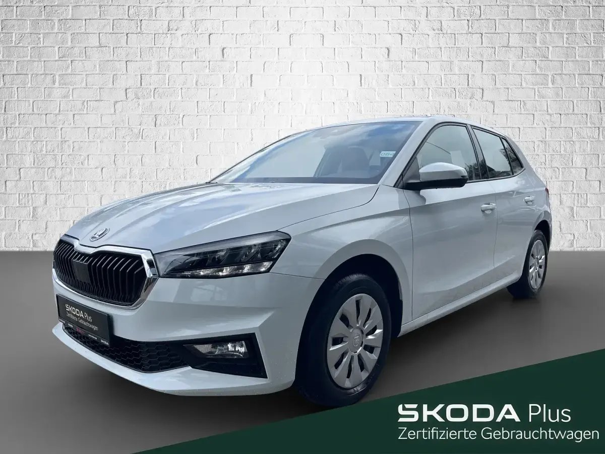 Second-hand Skoda Fabia Essence 80 CP (58 kW) 2026 Hatchback