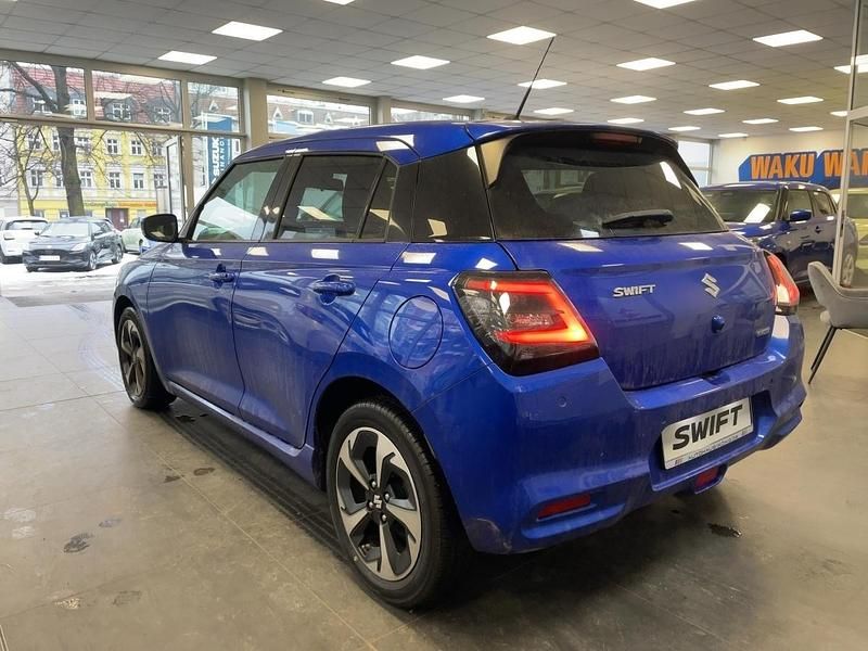 Gebraucht Suzuki Swift Comfort+ 83 PS (61 kW) 2024 Blau Kleinwagen