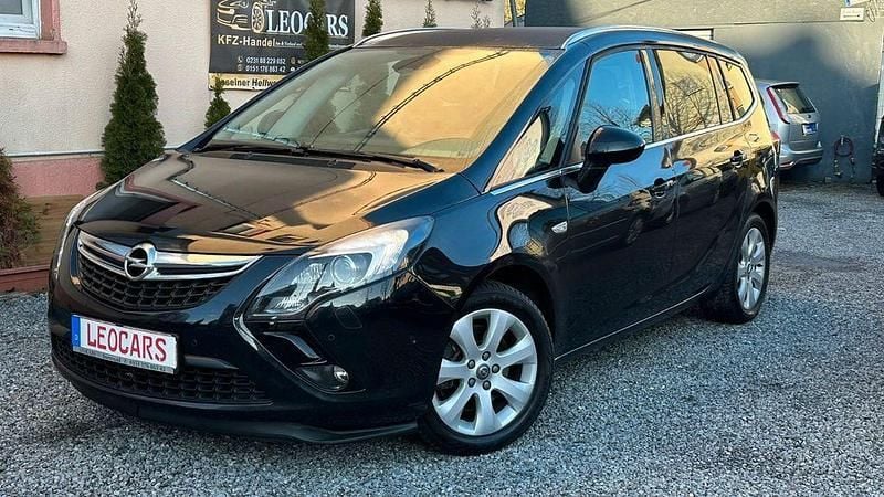 Gebraucht Opel Zafira Tourer Innovation 165 PS (121 kW) 2014 Schwarz Van / Kleinbus