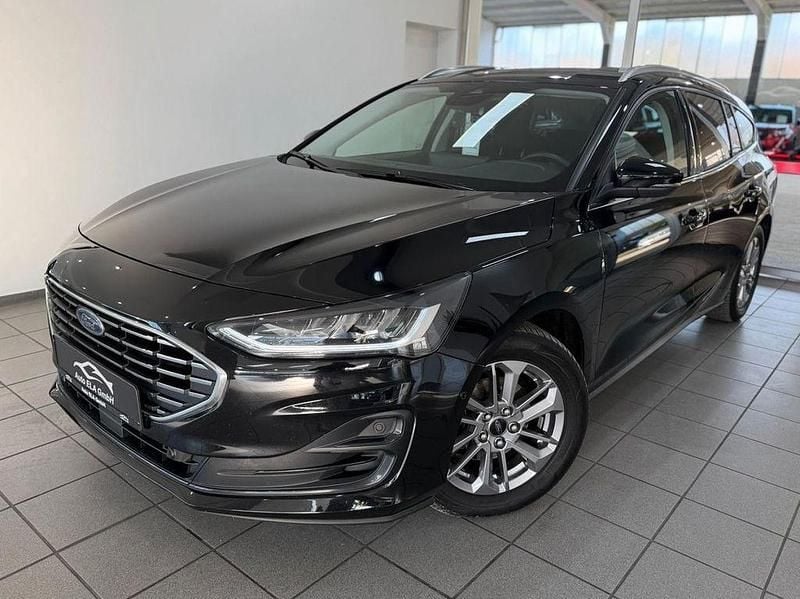 Gebraucht Ford Focus Titanium X 116 PS (85 kW) 2023 Schwarz Limousine
