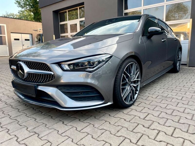 Grau Gebraucht 2019 Mercedes CLA250 Shooting Brake AMG line Kombi | 28.500 € (Guter Preis) - Bild 1/4