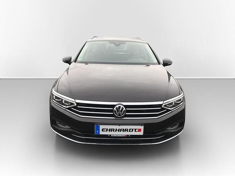 Gebraucht VW Passat Elegance 272 PS (200 kW) 2020 Braun Kombi