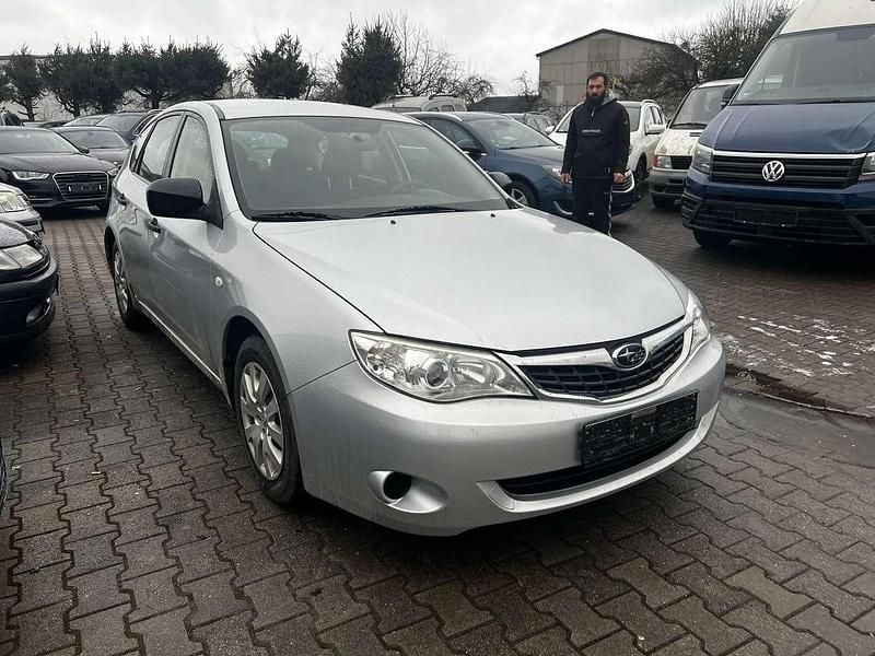 Gebraucht Subaru Impreza Active 107 PS (78 kW) 2009 Spark silver (m) Kleinwagen