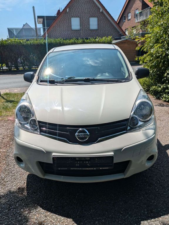 Weiß Gebraucht 2013 Nissan Note Visia Van / Kleinbus | 4.500 € (Fairer Preis) - Bild 1/4