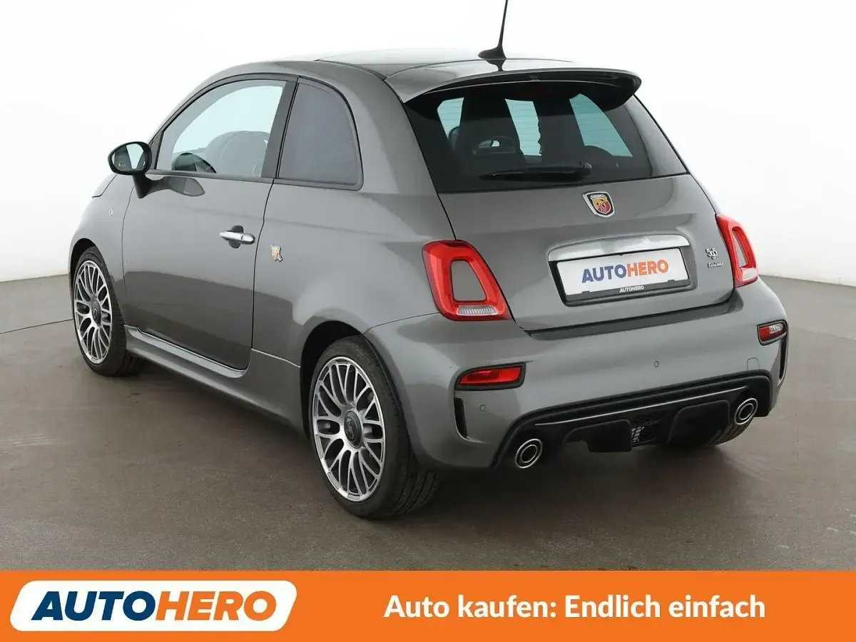 Gebraucht Abarth 595 Turismo 165 PS (121 kW) 2022 Grau Limousine