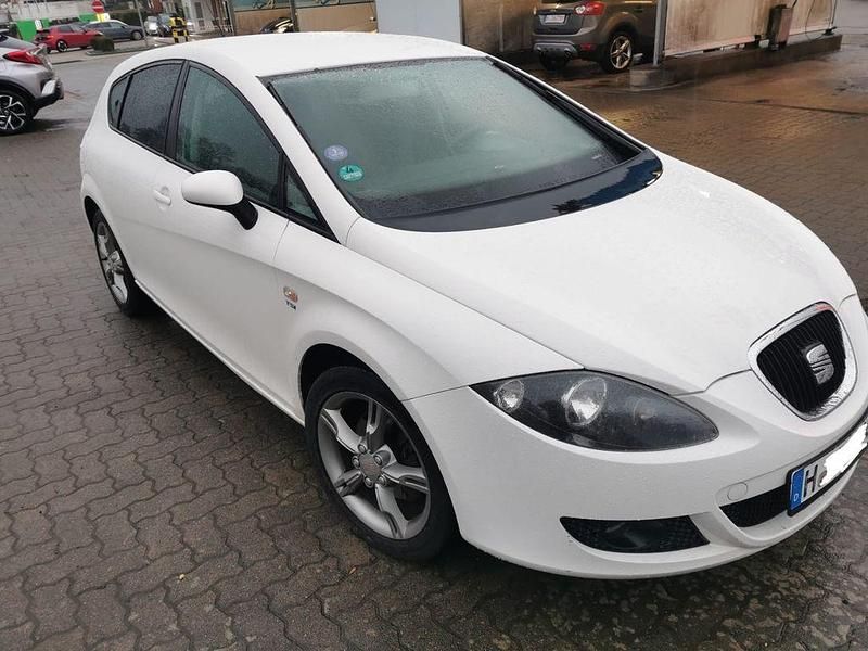 Gebraucht Seat Leon Reference 86 PS (63 kW) 2009 Weiß Kleinwagen