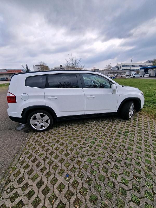Gebraucht Chevrolet Orlando 2013 Weiß Van / Kleinbus