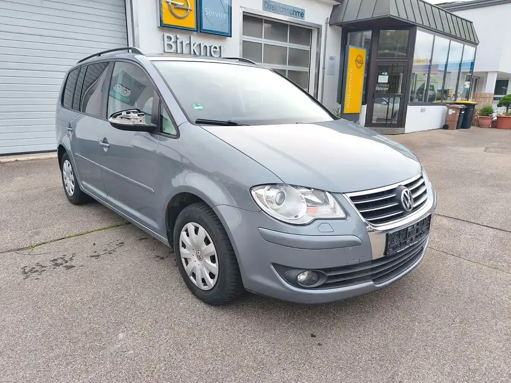 Gebraucht VW Touran 140 PS (102 kW) 2009 Grau Van / Kleinbus