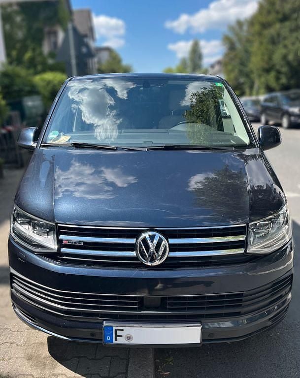 Second-hand VW T6 204 CP (150 kW) 2016 Albastru Van