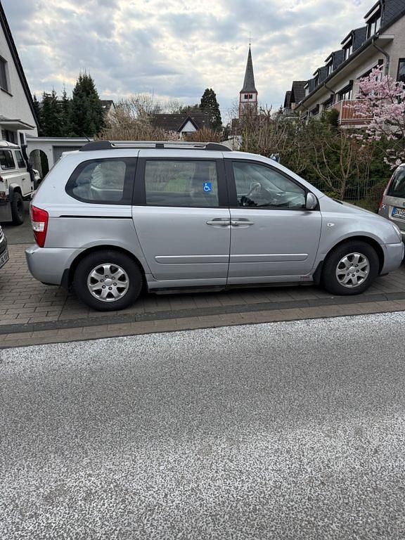 Gebraucht Kia Carnival 185 PS (136 kW) 2007 Grau Van / Kleinbus