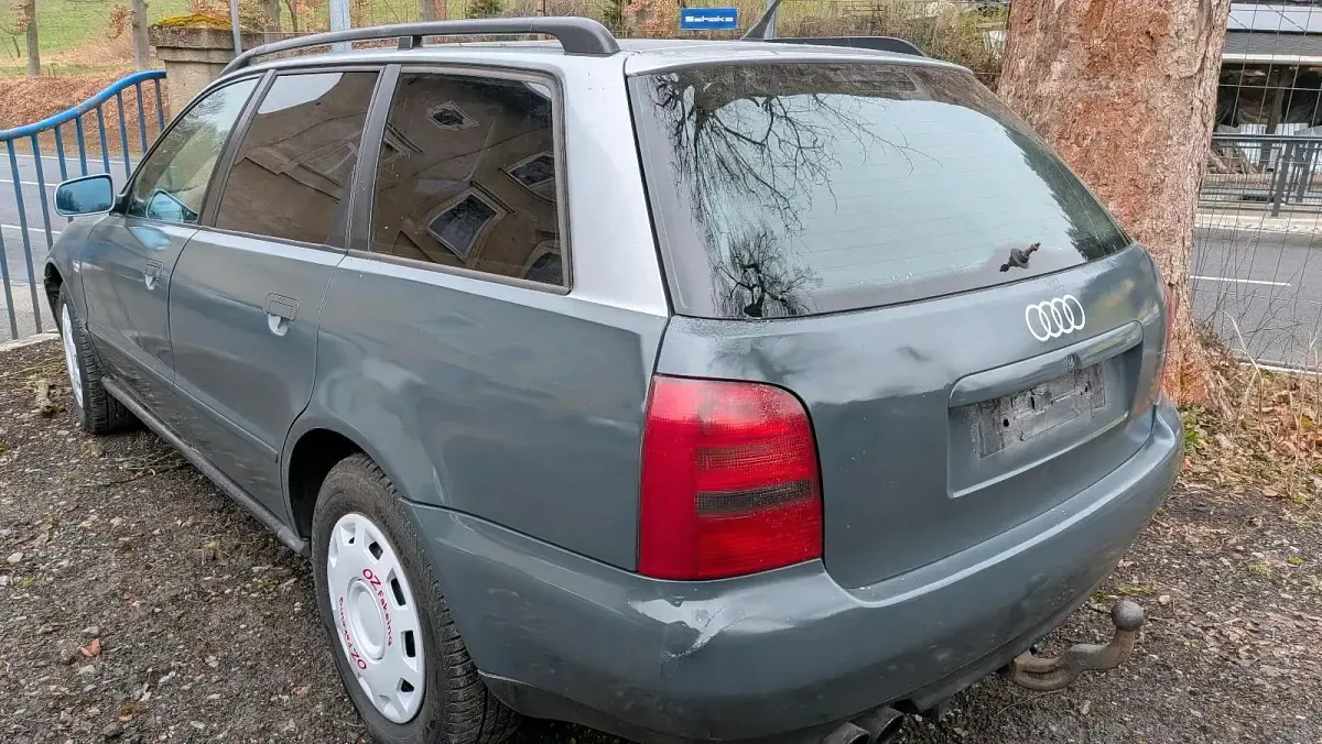 Gebraucht Audi A4 110 PS (80 kW) 1997 Kombi
