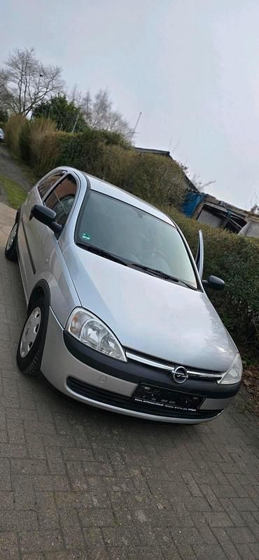 Gebraucht Opel Corsa 58 PS (42 kW) 2002 Silber Kleinwagen