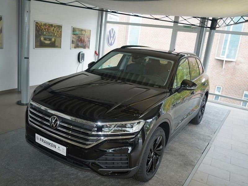 Gebraucht VW Touareg Basis 286 PS (210 kW) 2025 Schwarz SUV