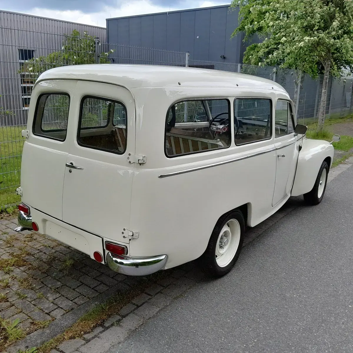 Używany Volvo Duett 82 KM (60 kW) 1966 Biały Kombi