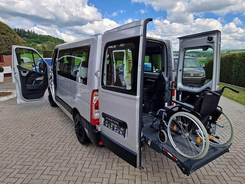 Grau etoile Gebraucht 2012 Renault Master Van | 18.500 € (Teuer) - Bild 1/4