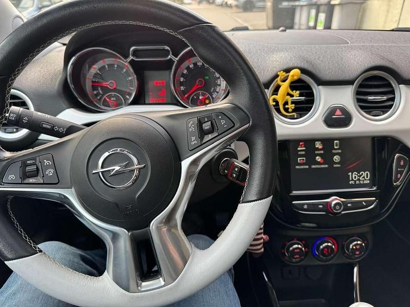 Rot Gebraucht 2016 Opel Adam Glam Kleinwagen | 8.500 € (Fairer Preis) - Bild 1/4