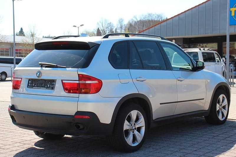 Gebraucht BMW X5 235 PS (172 kW) 2009 Silber SUV