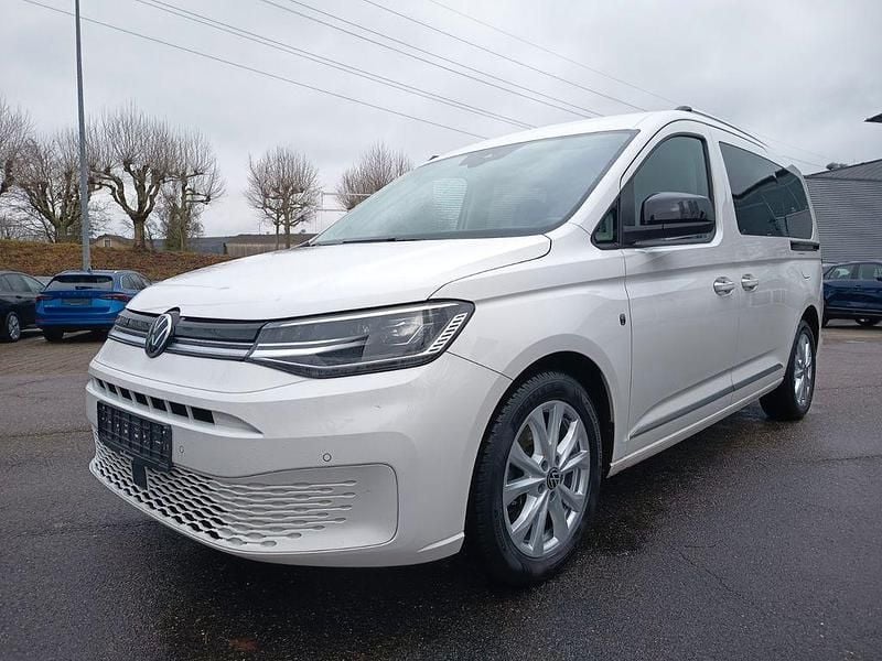 Weiß Gebraucht 2022 VW Caddy Maxi Style Van / Kleinbus | 17.900 € (Guter Preis) - Bild 1/4