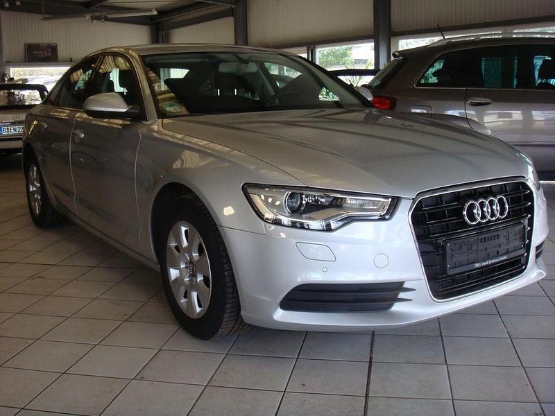 Gebraucht Audi A6 Sport 177 PS (130 kW) 2013 Silber Limousine