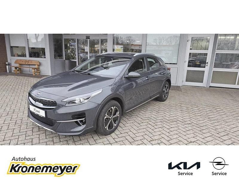Gebraucht Kia XCeed Vision 105 PS (77 kW) 2021 H8g) pentametal met. (grau SUV