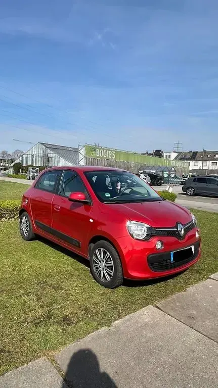 Gebraucht Renault Twingo Life 69 PS (50 kW) 2017 Rot Kleinwagen