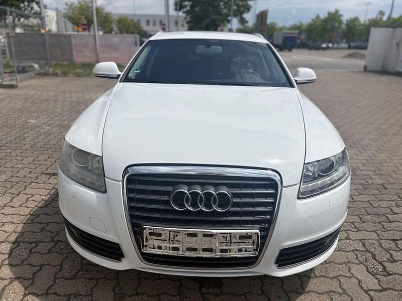 Weiß Gebraucht 2011 Audi A6 Advanced Kombi | 6.999 € (Fairer Preis) - Bild 1/4