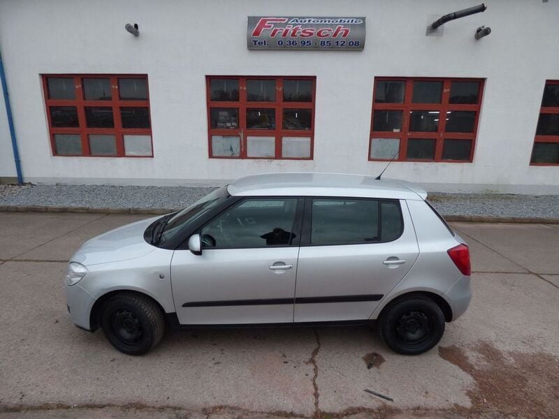 Silber Gebraucht 2007 Skoda Fabia Elegance Limousine | 3.200 € (Guter Preis) - Bild 1/4