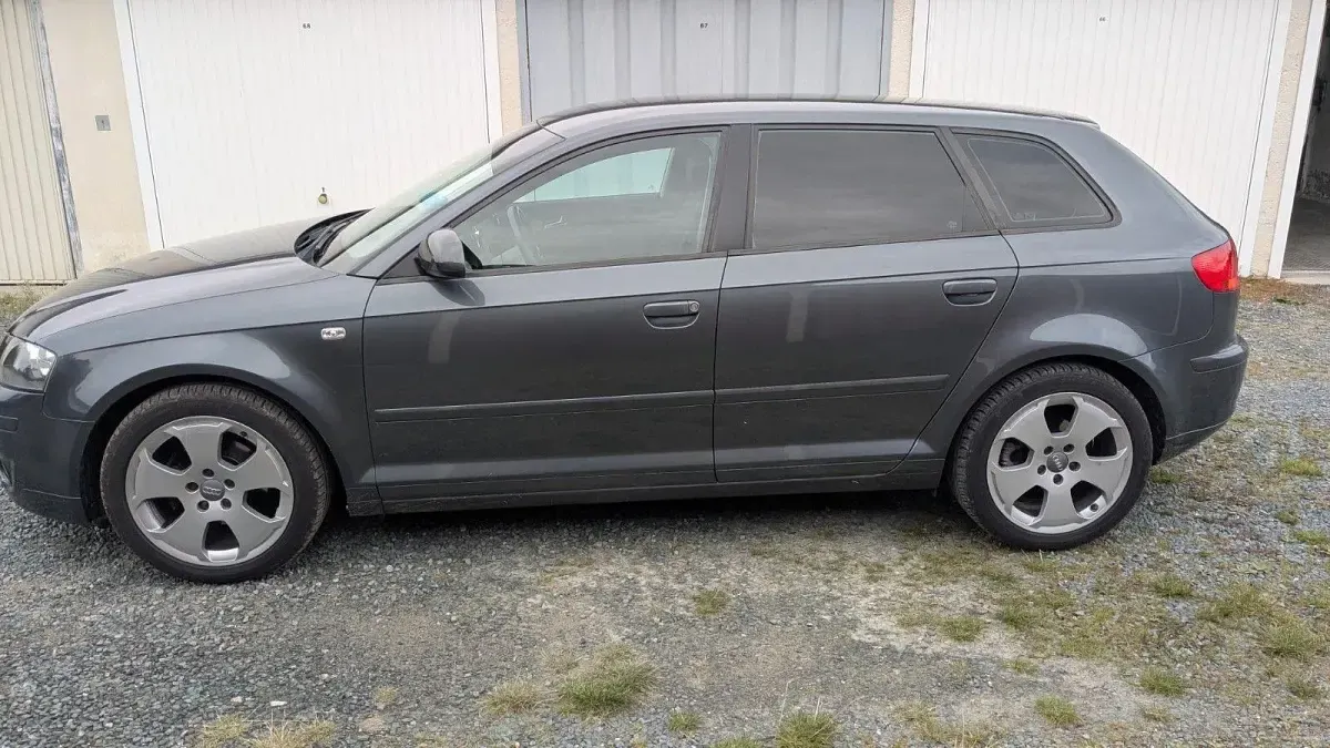 Gebraucht Audi A3 Sport 102 PS (75 kW) 2006 Grau Kleinwagen