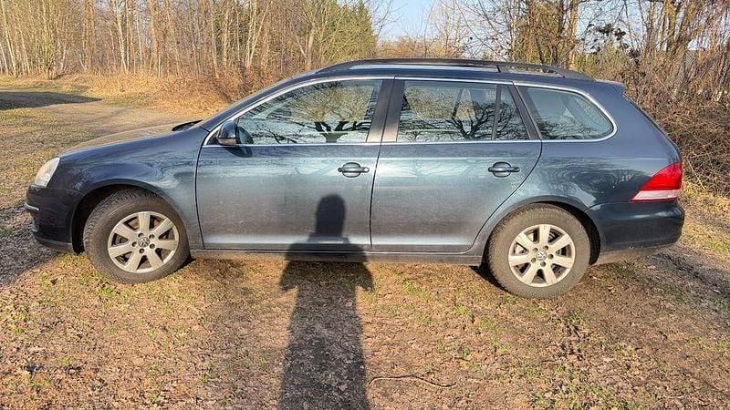 Gebraucht VW Golf V Comfortline 122 PS (89 kW) 2009 Blau Kombi