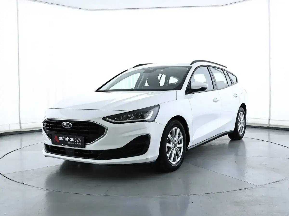 Gebraucht Ford Focus Cool & Connect 120 PS (88 kW) 2022 Weiß Kombi