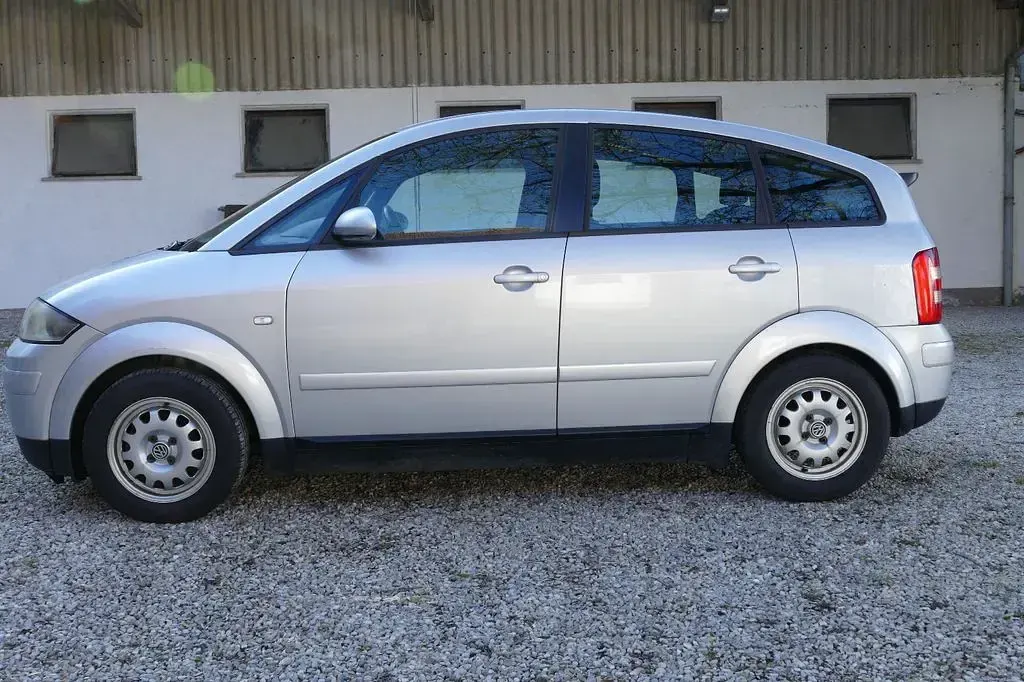 Gebraucht Audi A2 61 PS (44 kW) 2002 Silber Kleinwagen