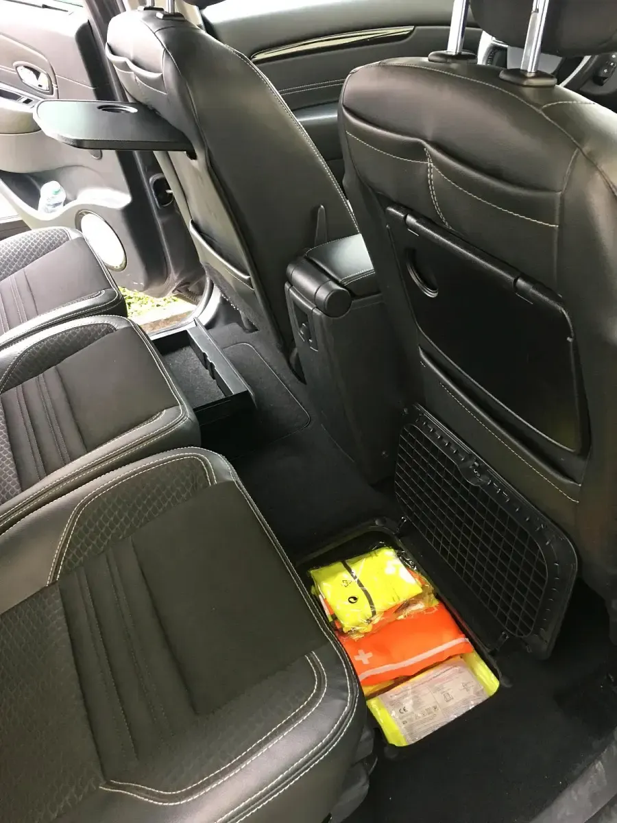 Gebraucht Renault Scénic IV 131 PS (96 kW) 2016 Grau Van / Kleinbus