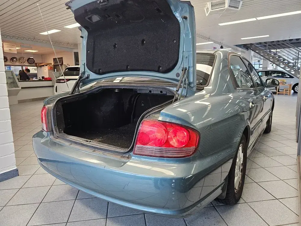 Gebraucht Hyundai Sonata 131 PS (96 kW) 2004 Grünmet. (metallic) Limousine