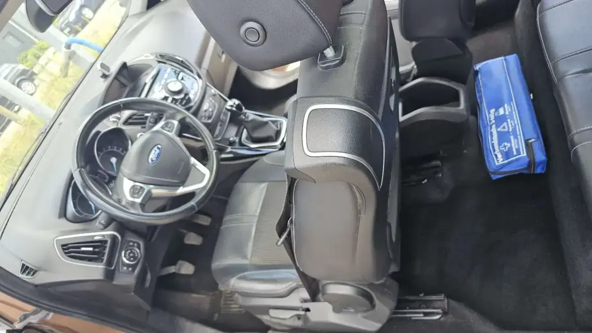 Gebraucht Ford B-MAX Titanium 120 PS (88 kW) 2012 Braun Van / Kleinbus