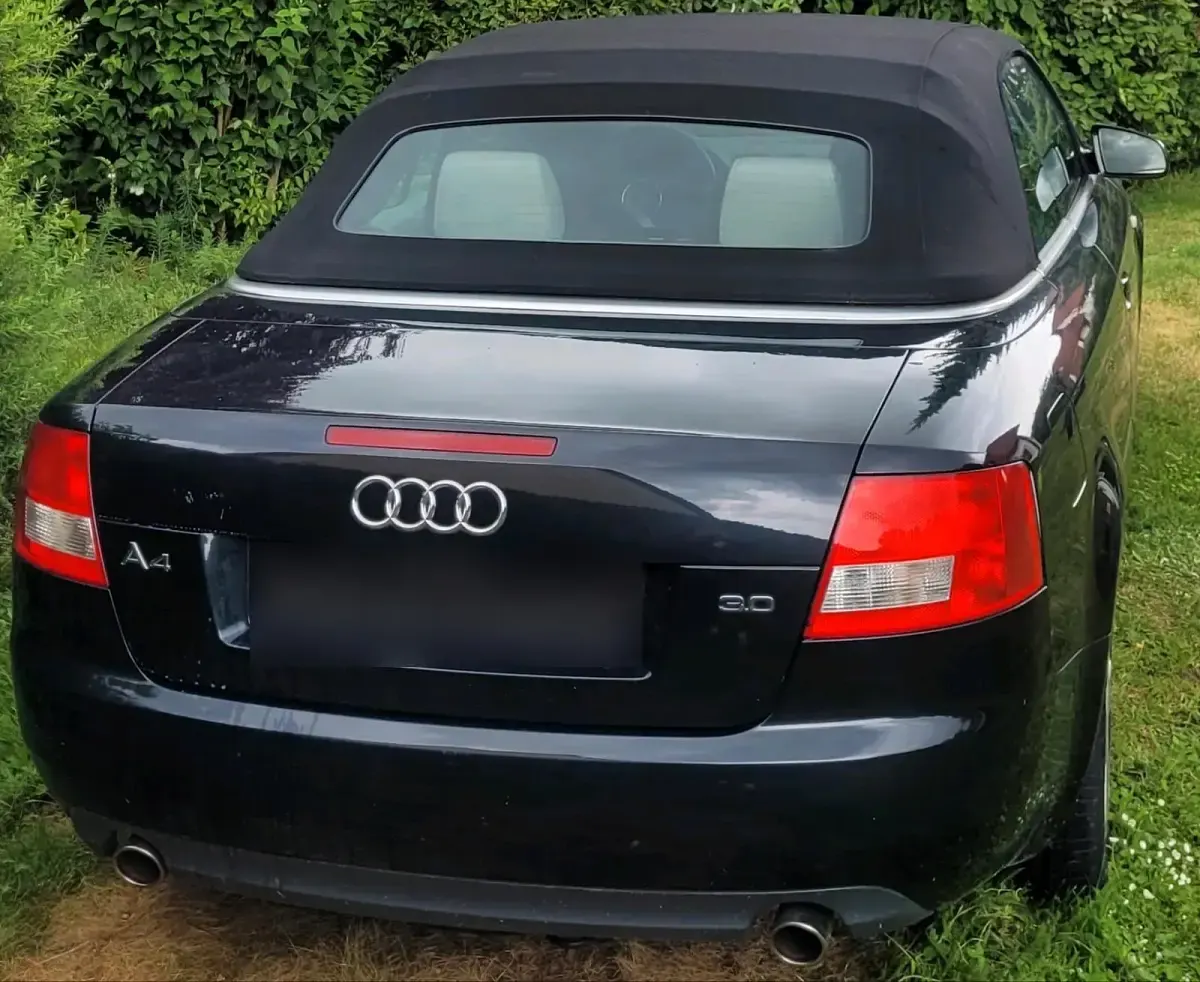 Gebraucht Audi A4 Cabriolet 220 PS (161 kW) 2002 Schwarz Cabrio