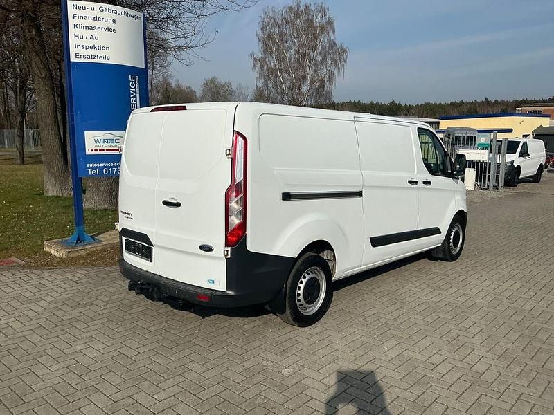 Gebraucht Ford Transit Custom 125 PS (91 kW) 2016 Weiß Van / Kleinbus