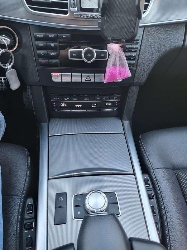 Gebraucht Mercedes E200 Avantgarde 184 PS (135 kW) 2015 Schwarz Kombi